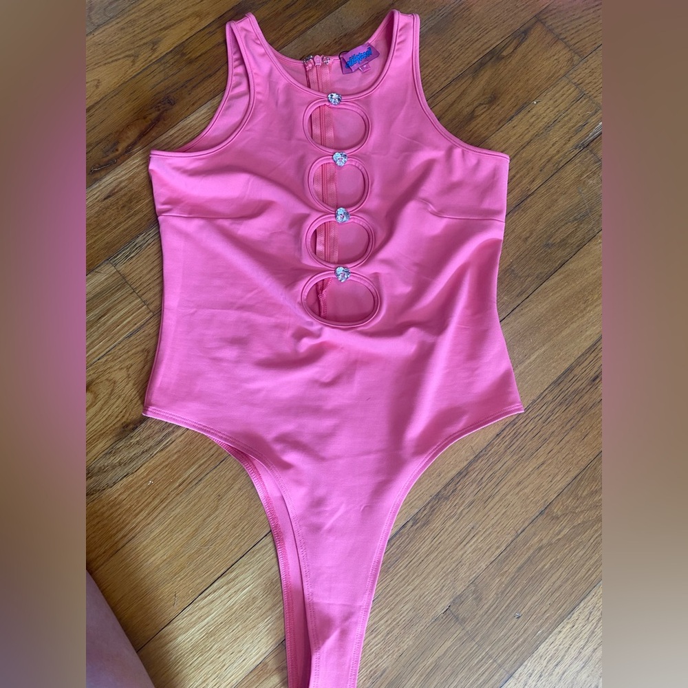 EDIKTED Pink Cutout Strapless Bodysuit with Heart Gemstones, NWT, Medium